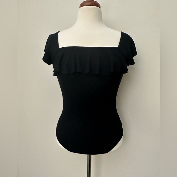Free People Tops - Free People Off The Shoulder Ruffle Top, Size S, GUC